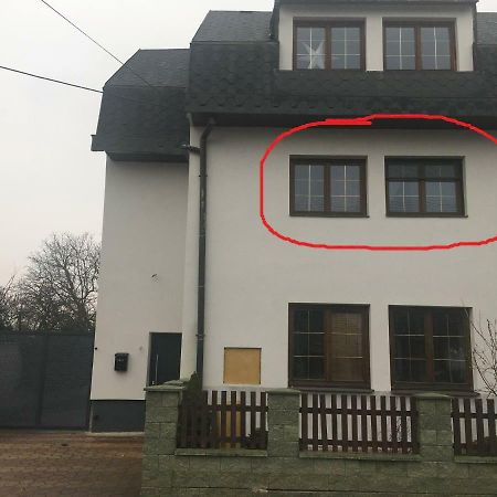 Apartment Dubnica-Prejta 2 Dubnica nad Vahom Ngoại thất bức ảnh