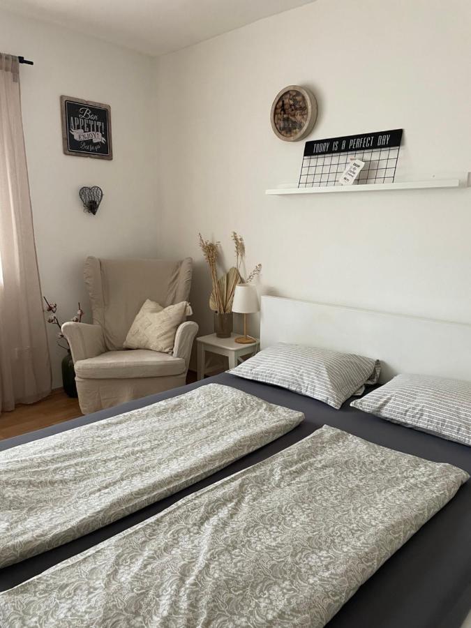 Apartment Dubnica-Prejta 2 Dubnica nad Vahom Ngoại thất bức ảnh