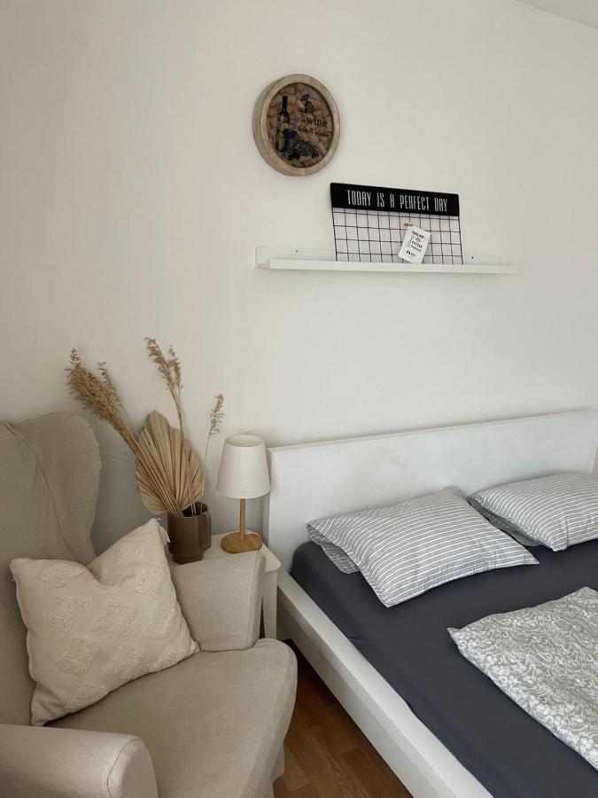 Apartment Dubnica-Prejta 2 Dubnica nad Vahom Ngoại thất bức ảnh